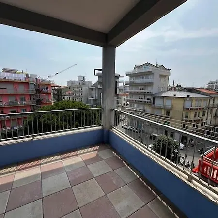 Piccolo Attico A Sottomarina Centro *